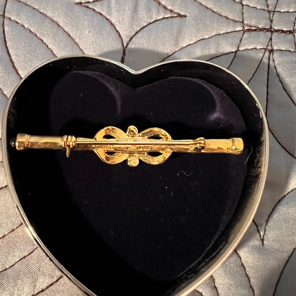 Pin - Picture 2 of 3